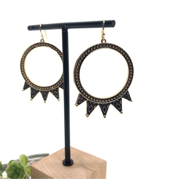 NWOT Jessica Simpson Gold Spike Hoop Earrings - Picture 3 of 7